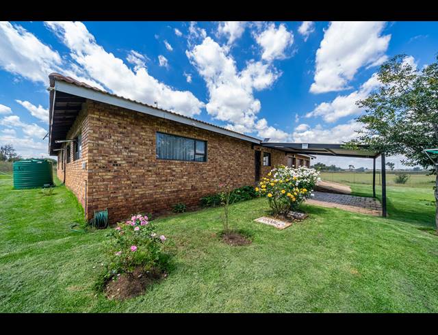 40,442M² FARM FOR SALE IN WITHOK ESTATE